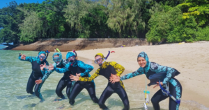 Volunteers supporting Marine Conservationist for a Day through ethical conservation project work
