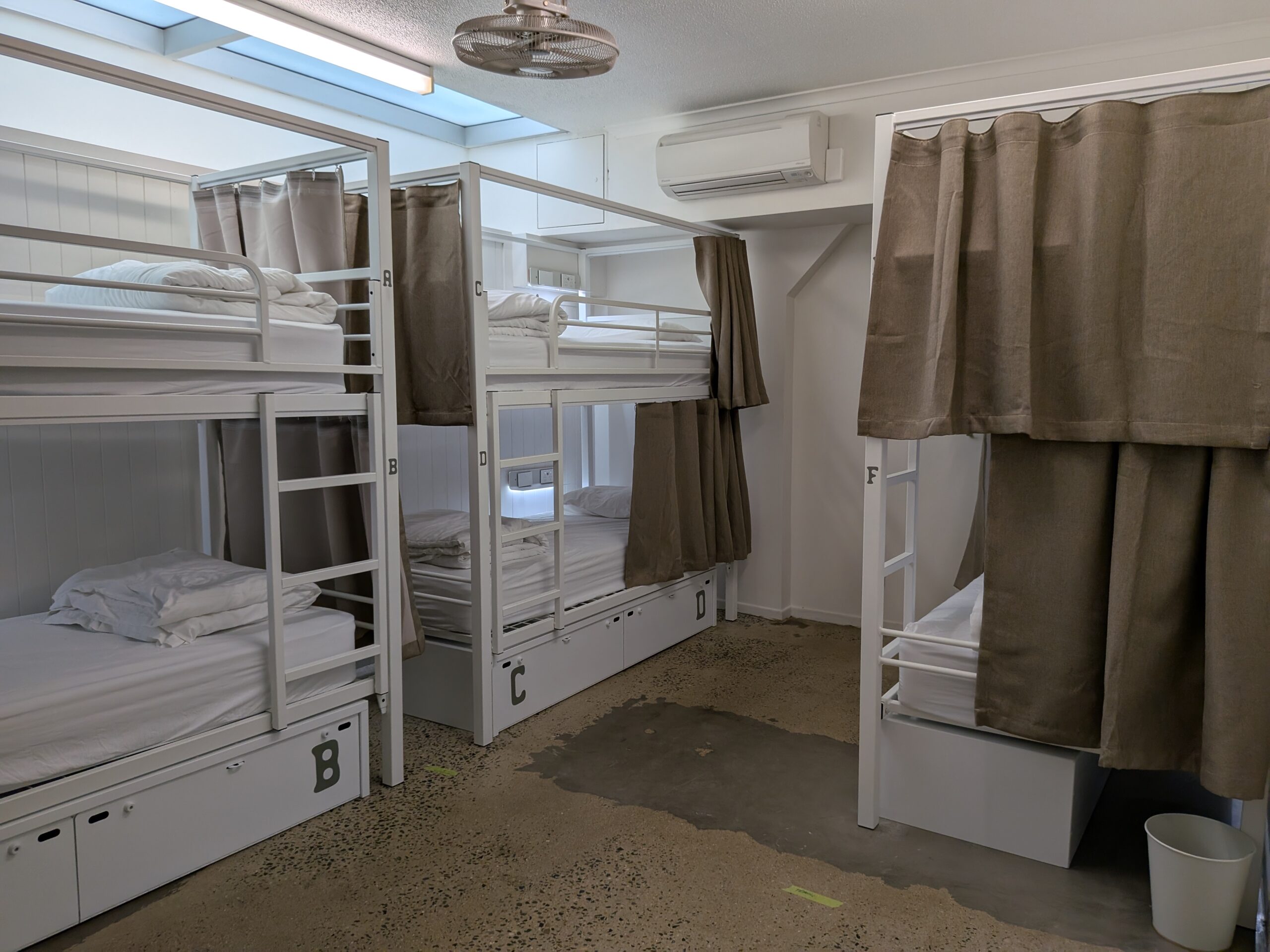 Accommodation & Location